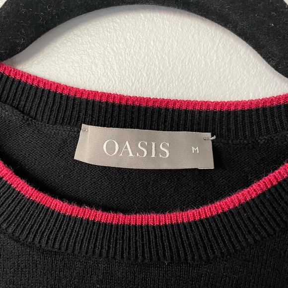ASOS Oasis Crew Neck Sweater with Lips print Black/Red - Picture 4 of 7